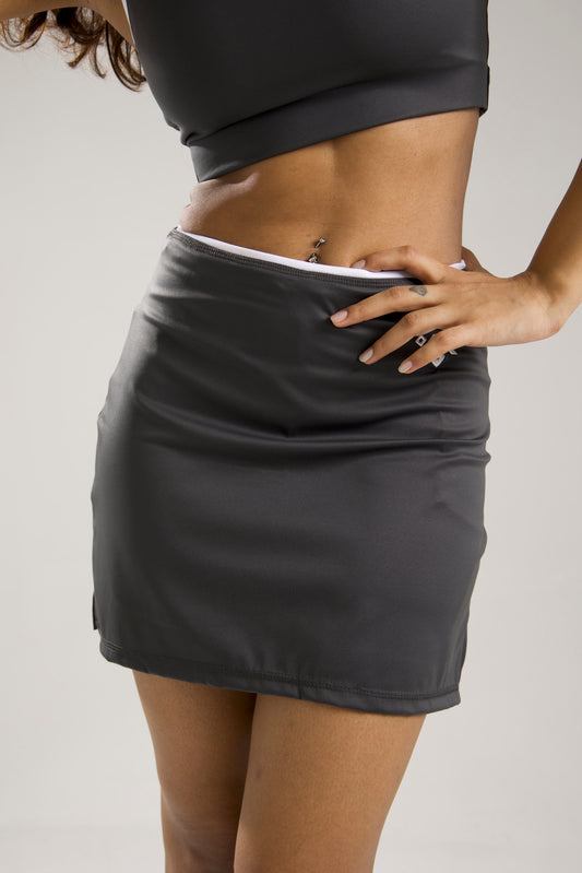 Elevated skorts (charcoal)